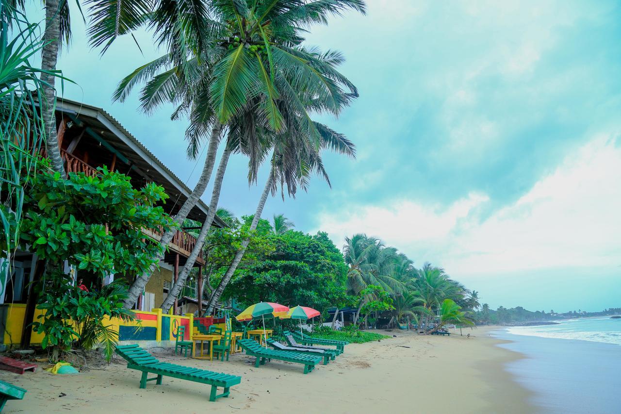 Reggae Zone Beach Resort Tangalle Kültér fotó