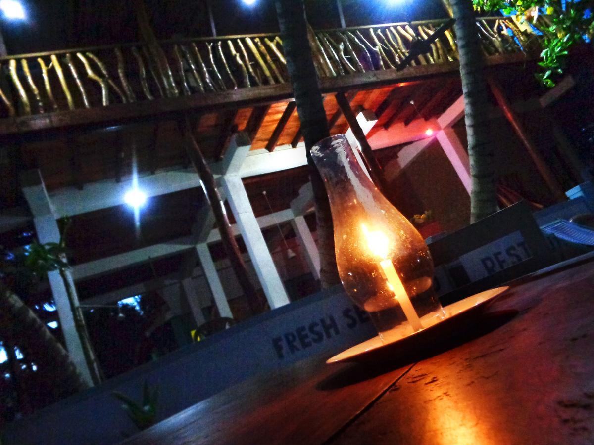 Reggae Zone Beach Resort Tangalle Kültér fotó