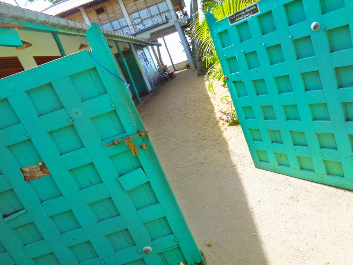 Reggae Zone Beach Resort Tangalle Kültér fotó